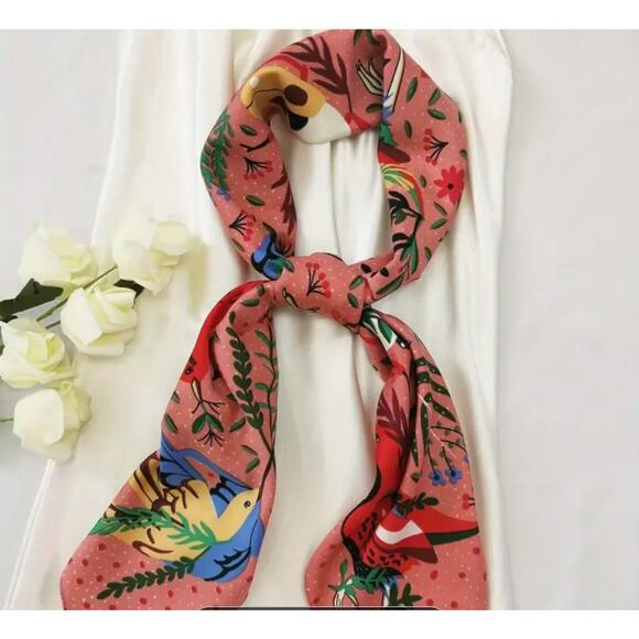 Birds & Insects Whimsical Retro Style Square Silky Scarf NWT - Picture 5 of 5